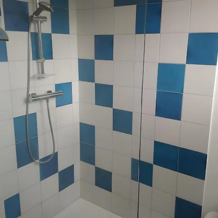 Ostau La Lutz Oda ve Kahvaltı